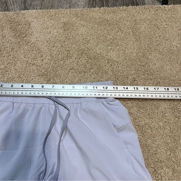 Women’s Lululemon Spring Break Away Shorts Size 4 - Picture 5 of 9